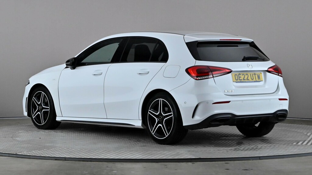 Mercedes-Benz A Class A180 Amg Line Executive Edition White #4