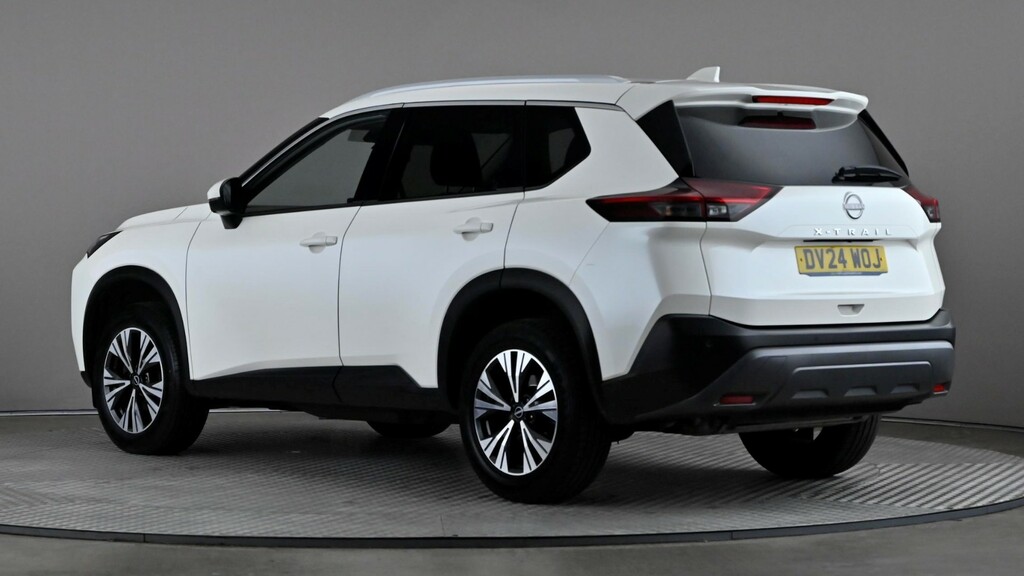 Nissan X-Trail 1.5 Mhev 163 N-connecta Xtronic White #4
