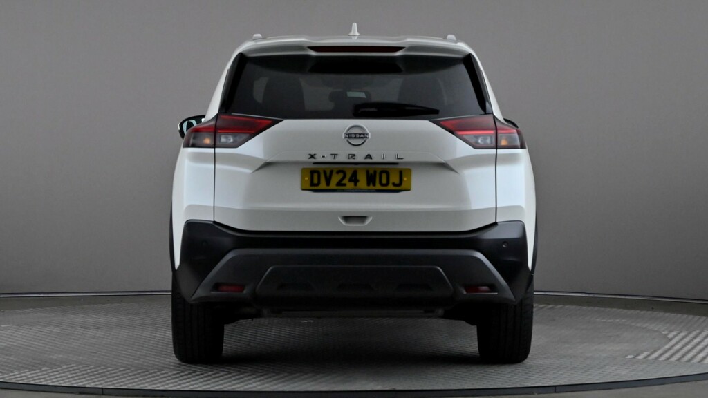 Nissan X-Trail 1.5 Mhev 163 N-connecta Xtronic White #5
