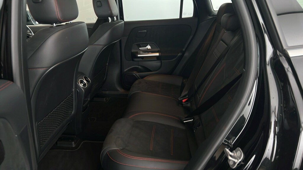 Mercedes-Benz EQA 350 4M 215Kw Amg Line Executive 66.5Kwh At Grey #18