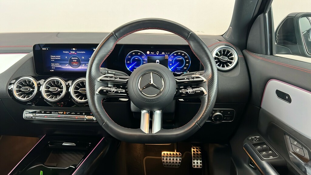 Mercedes-Benz EQA 350 4M 215Kw Amg Line Executive 66.5Kwh At Grey #14