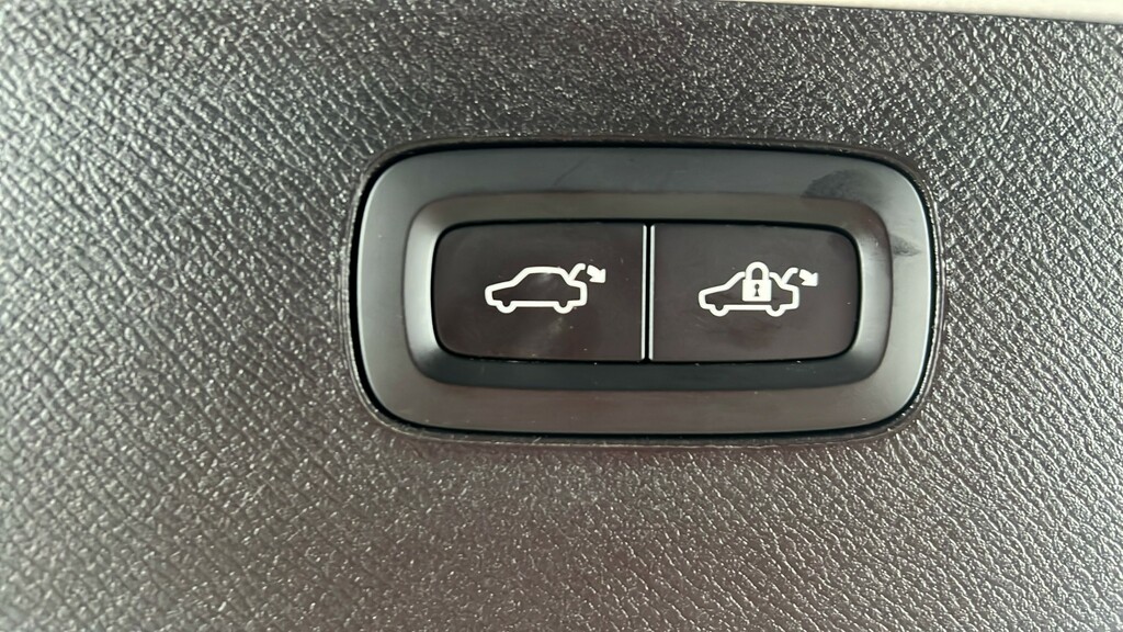 Volvo XC90 Xc90 Plus, B5 Awd Mild Hybrid, Dark, 7 Sea Silver #28