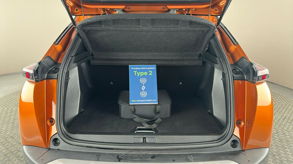 Peugeot e-2008 115Kw Gt 54Kwh Estate Grey #22