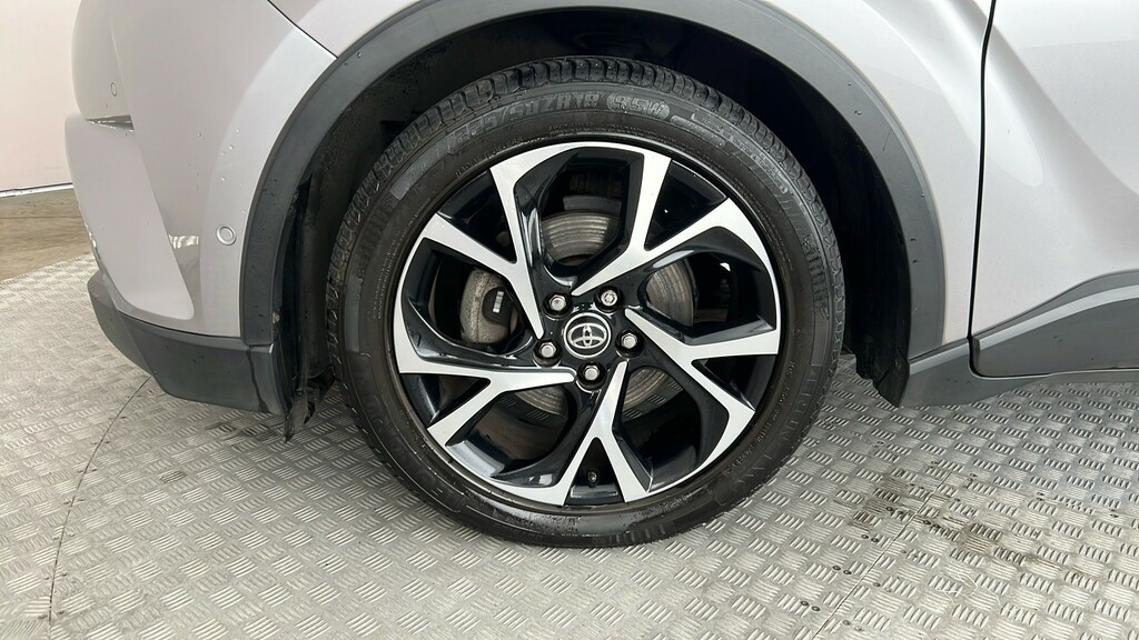 Toyota C-Hr 1.8 Hybrid Design  #19