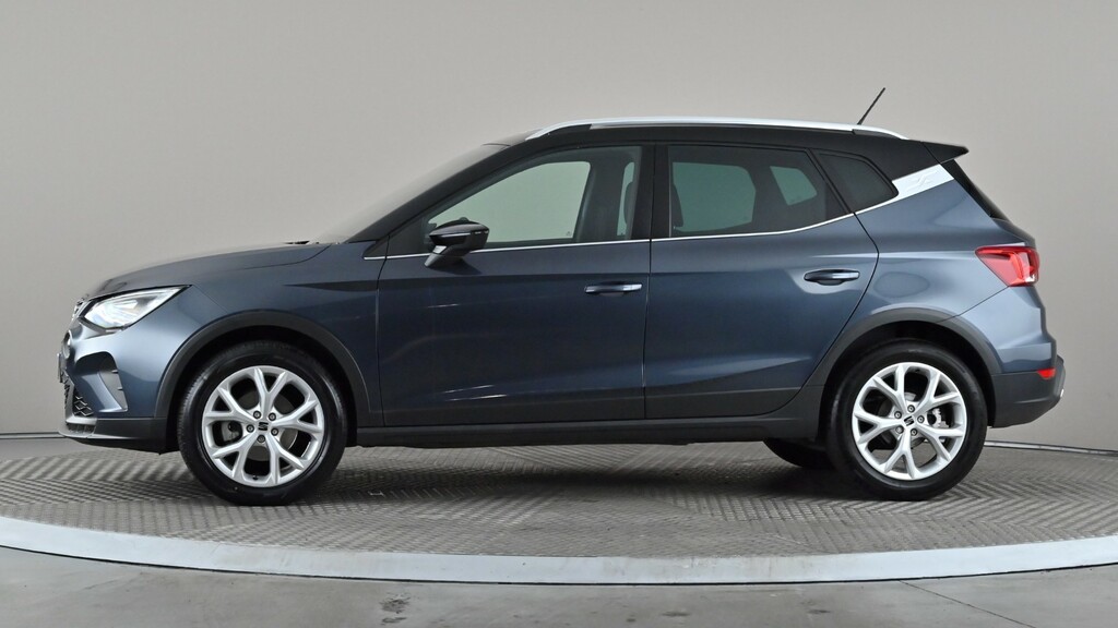 Seat Arona 1.0 Tsi 115 Fr Grey #3