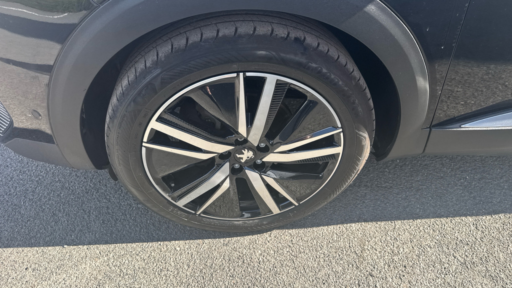 Peugeot 5008 1.2 Puretech Allure Premium Eat8 Black #11