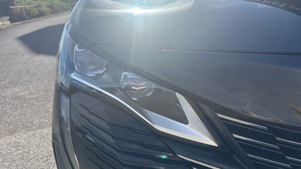 Peugeot 5008 1.2 Puretech Allure Premium Eat8 Black #9