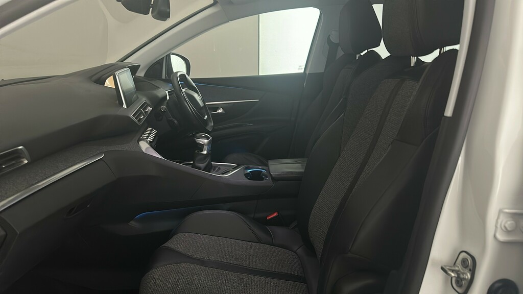 Peugeot 3008 1.2 Puretech Allure Euro 6 Ss Red #17