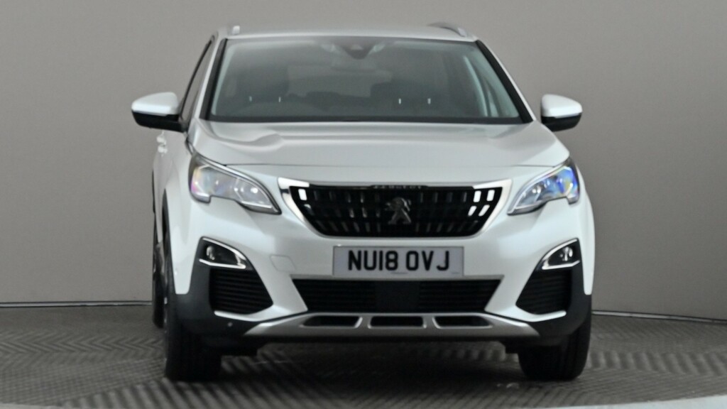 Peugeot 3008 1.2 Puretech Allure White #2