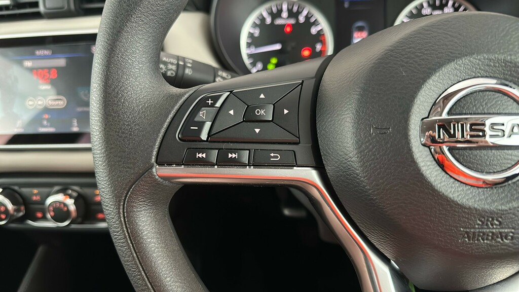 Nissan Micra 1.0 Ig-t 92 N-sport Red #27