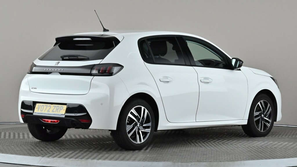 Peugeot 208 1.2 Puretech 100 Allure Premium White #6