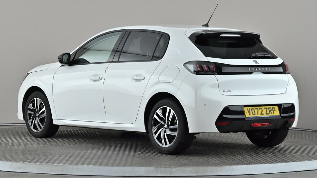 Peugeot 208 1.2 Puretech 100 Allure Premium White #4