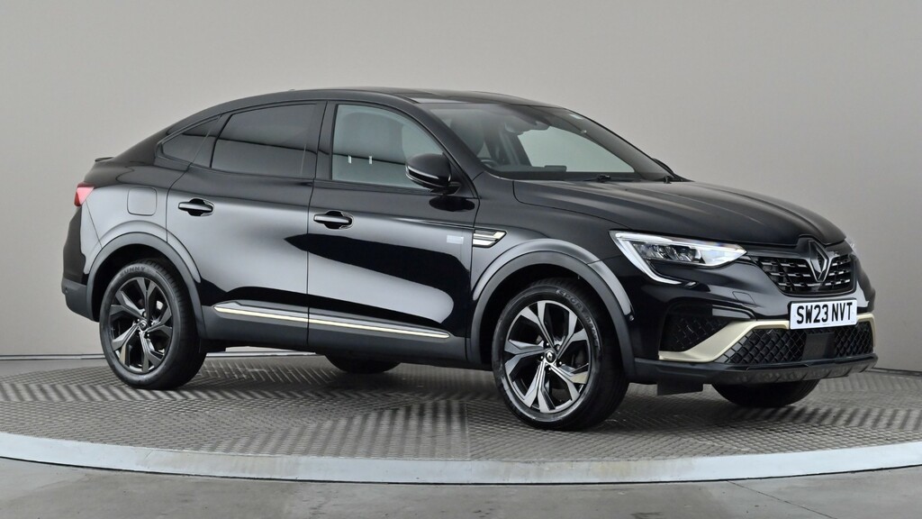 Renault Arkana 1.6 E-tech Full Hybrid 145 Engineered Black