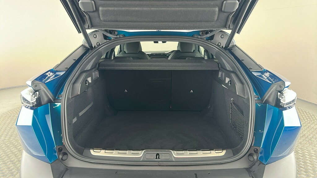 Peugeot 408 1.2 Hybrid 136 Gt E-dsc6 White #22
