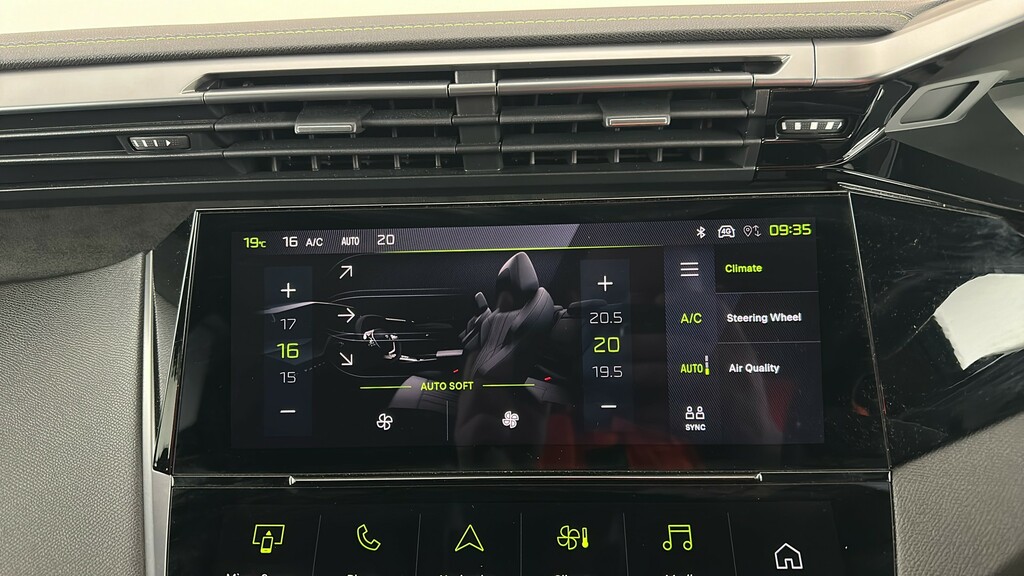 Peugeot 408 1.2 Hybrid 136 Gt E-dsc6 White #25