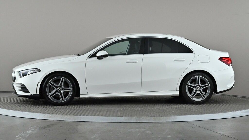 Mercedes-Benz A Class A200d Amg Line White #3