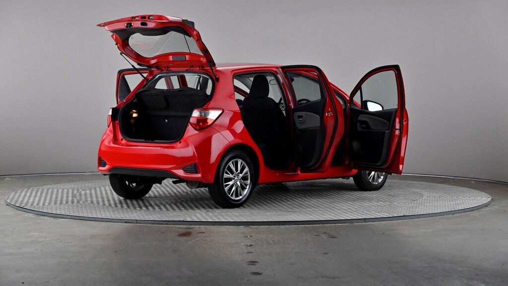 Toyota Yaris 1.5 Hybrid Icon Cvt Red #12