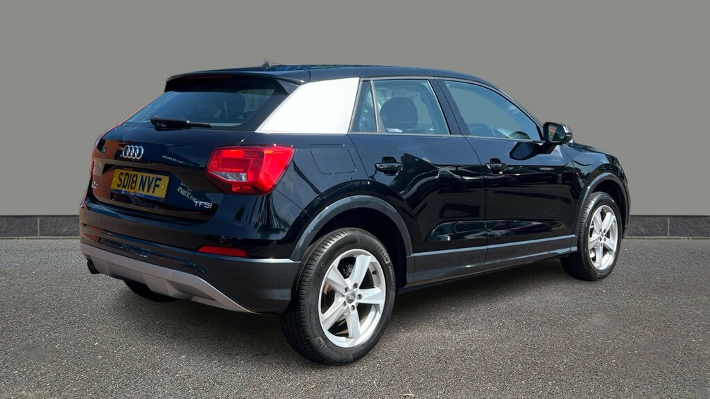 Audi Q2 1.0 Tfsi Sport Black #6