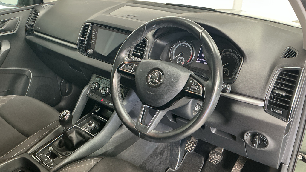 Skoda Karoq 1.5 Tsi Sport Line Dsg Grey #13