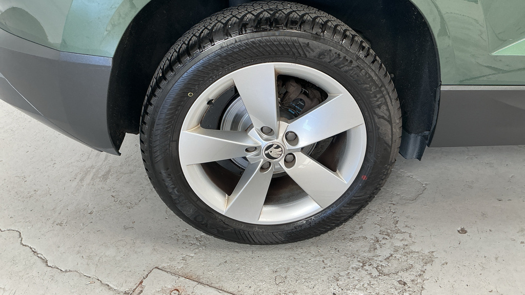 Skoda Karoq 1.5 Tsi Sport Line Dsg Grey #9