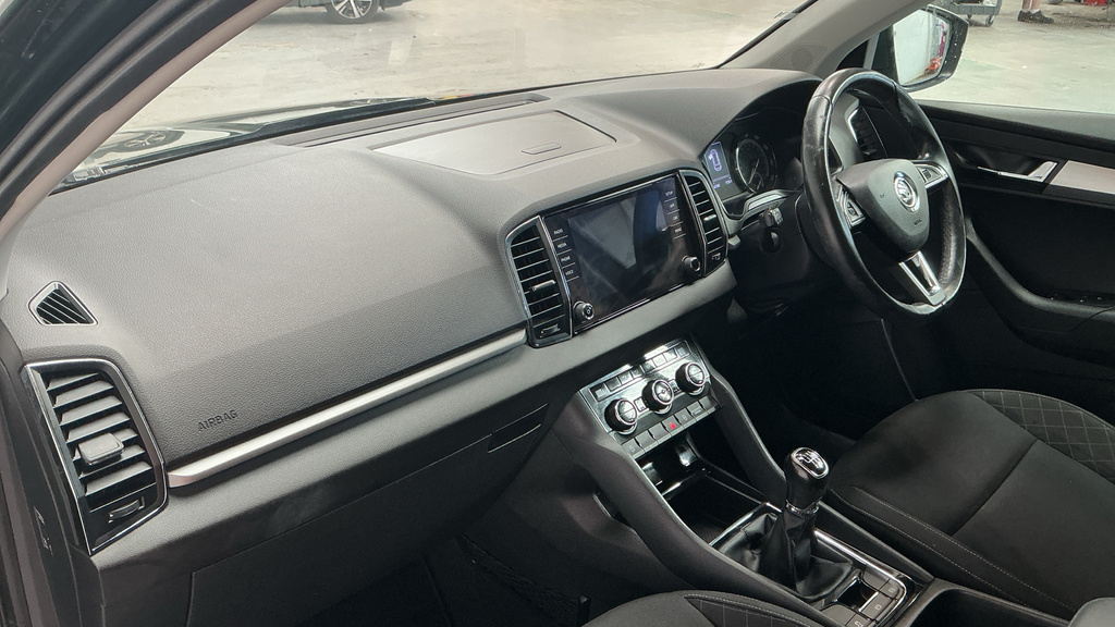 Skoda Karoq 1.5 Tsi Sport Line Dsg Grey #21