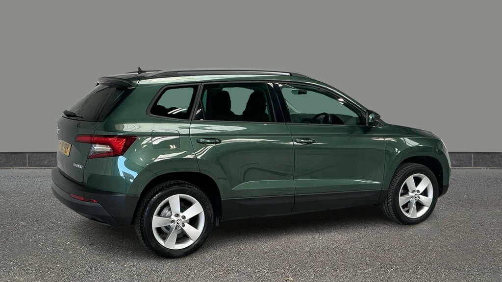 Skoda Karoq 1.5 Tsi Se Green #6