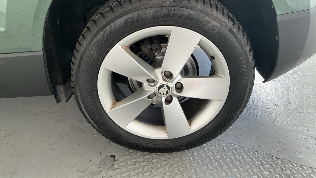 Skoda Karoq 1.5 Tsi Sport Line Dsg Grey #11