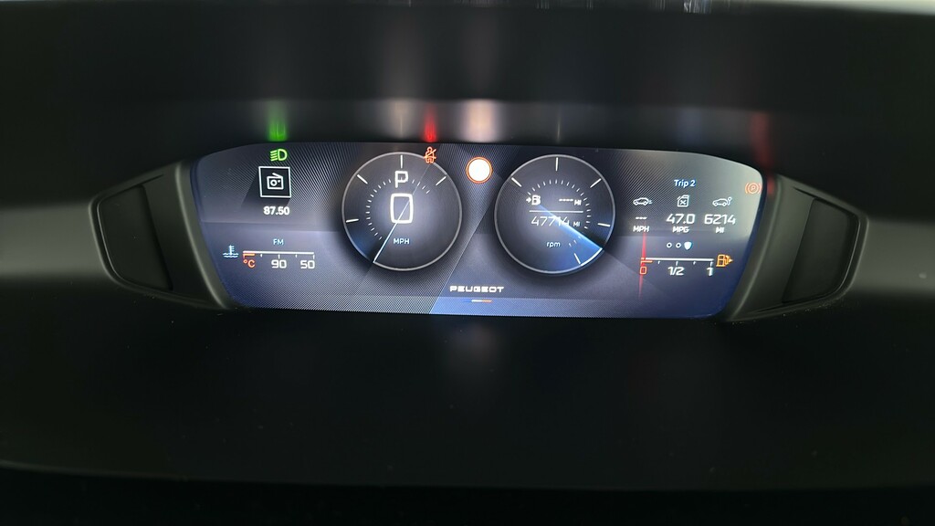 Peugeot 308 1.6 Hybrid 225 Gt Premium E-eat8 Red #15