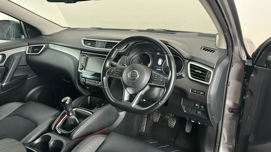 Nissan Qashqai 1.3 Dig-t 160 Grey #32