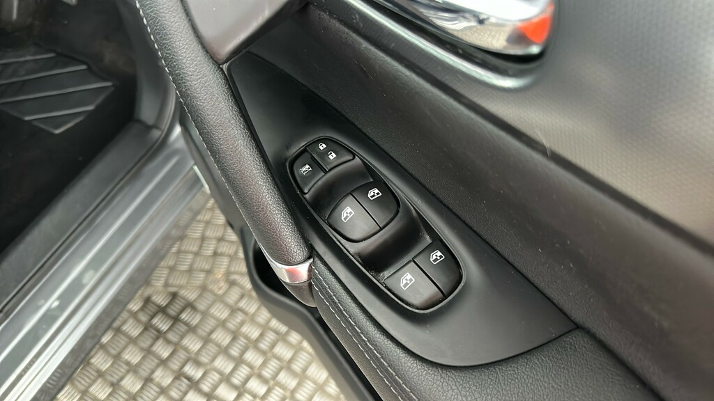 Nissan Qashqai 1.3 Dig-t 160 Grey #31