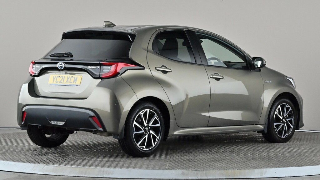 Toyota Yaris 1.5 Hybrid Design Cvt Brown #6