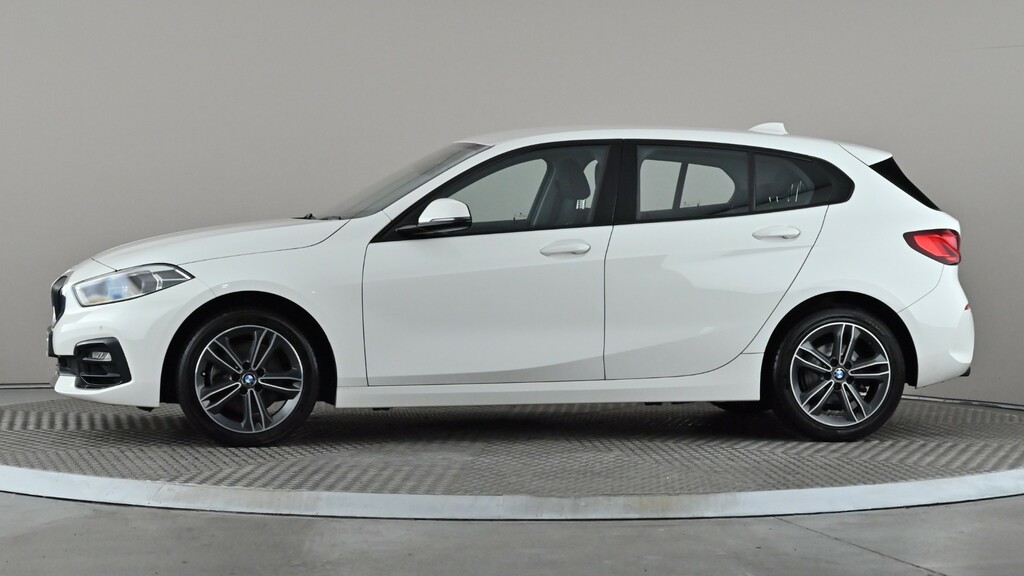 BMW 1 Series 118I Sport White #3