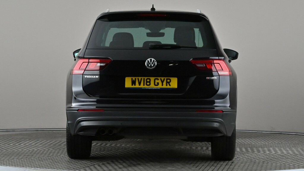Volkswagen Tiguan 1.4 Tsi 150 4Motion Se Nav Dsg WV18GYR Black #5