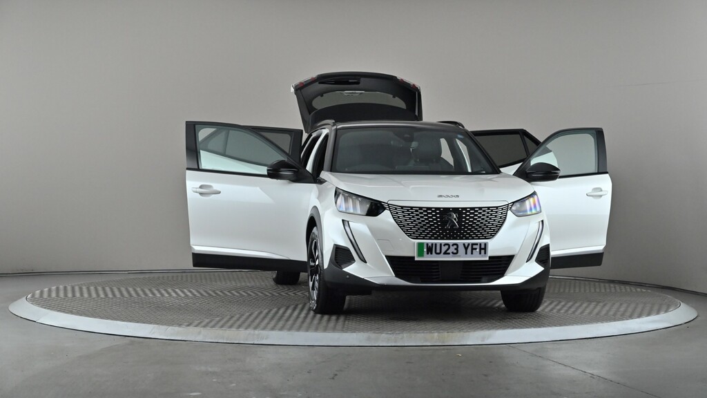Peugeot e-2008 54Kwh Gt Suv 7Kw Charger 156 Red #8