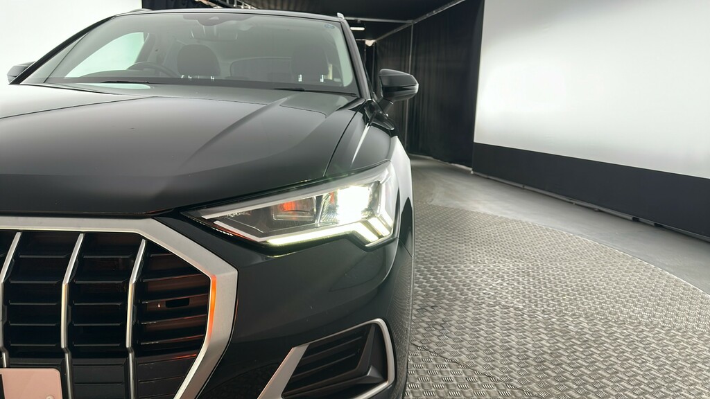 Audi Q3 Audi Q3 Sport 35 Tdi Quattro 150 Ps 6-Speed Grey #20