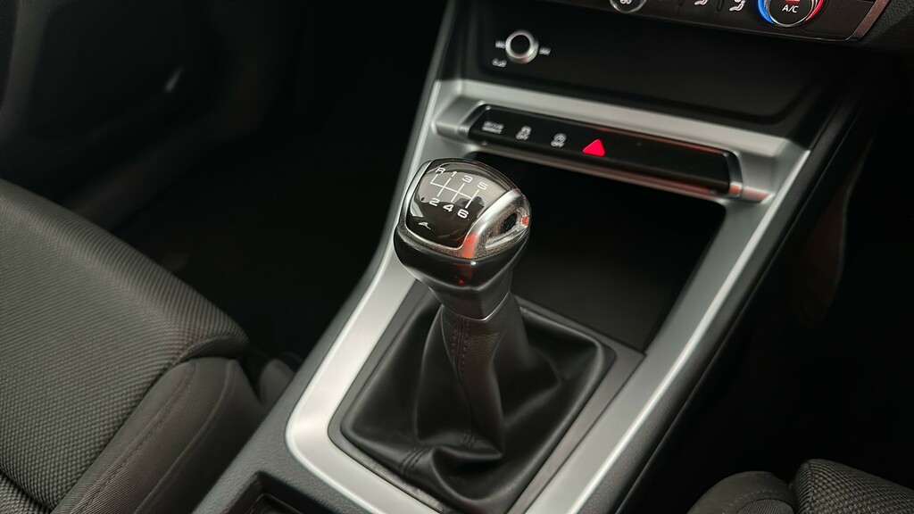 Audi Q3 Audi Q3 Sport 35 Tdi Quattro 150 Ps 6-Speed Grey #28