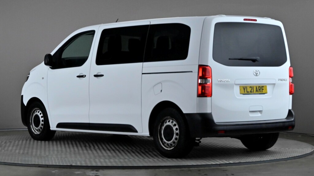 Toyota Proace Verso 1.5D Combi Medium White #4
