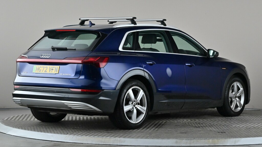 Audi E-tron 300Kw 55 Quattro 95Kwh Technik Blue #6
