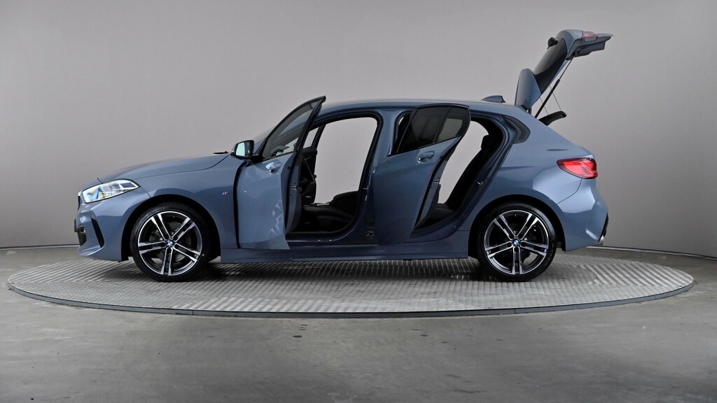 BMW 1 Series 1.5 118I M Sport Lcp Hatchback Dct Eu  #9