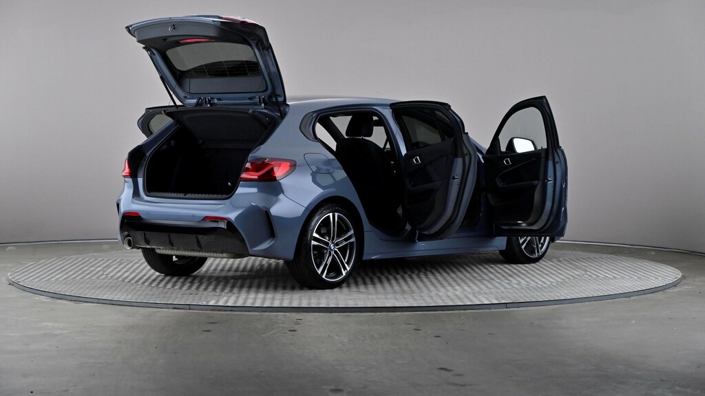 BMW 1 Series 1.5 118I M Sport Lcp Hatchback Dct Eu  #12