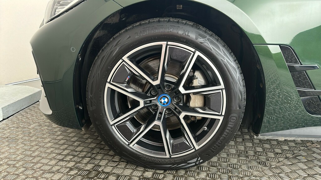 BMW i4 2024 35 70.2Kwh M Sport Gran Coupe Au White #19