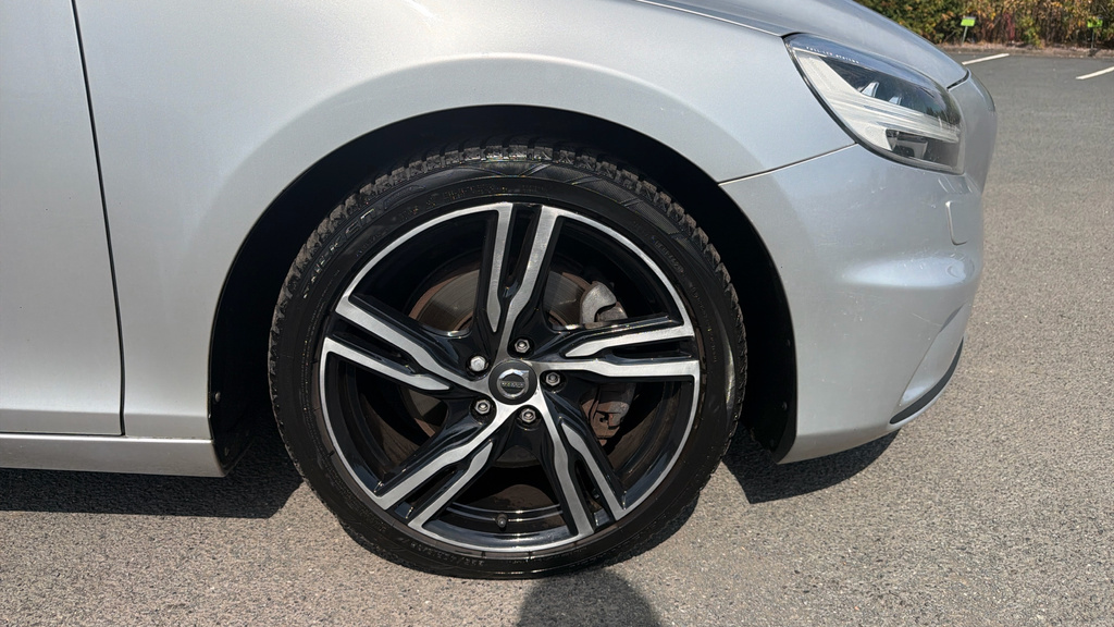 Volvo V40 Volvo V40 T3 152 Inscription Geartronic White #7