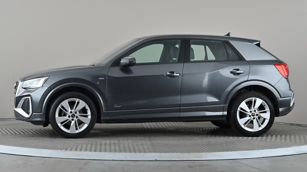 Audi Q2 30 Tfsi S Line Grey #3
