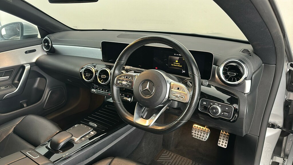 Mercedes-Benz CLA Class Estate 1.3 Cla250e 15.6Kwh Amg Line Premium Shoo White #35