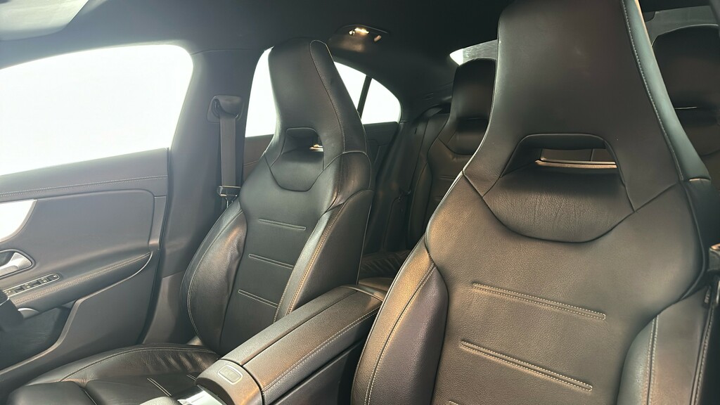 Mercedes-Benz CLA Class Estate 1.3 Cla250e 15.6Kwh Amg Line Premium Shoo White #17