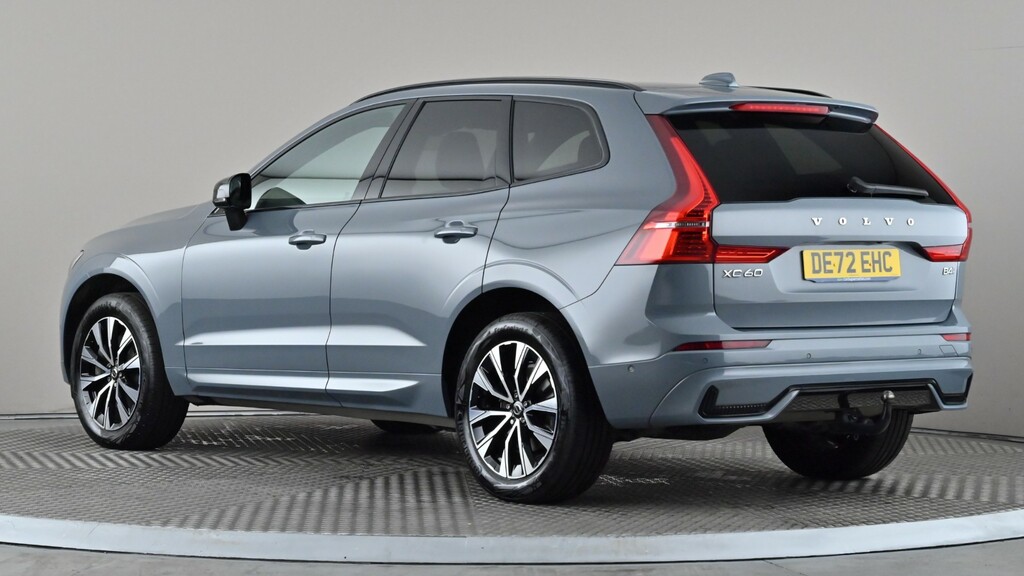 Volvo XC60 2.0 B4d Plus Dark Awd Geartronic Grey #4