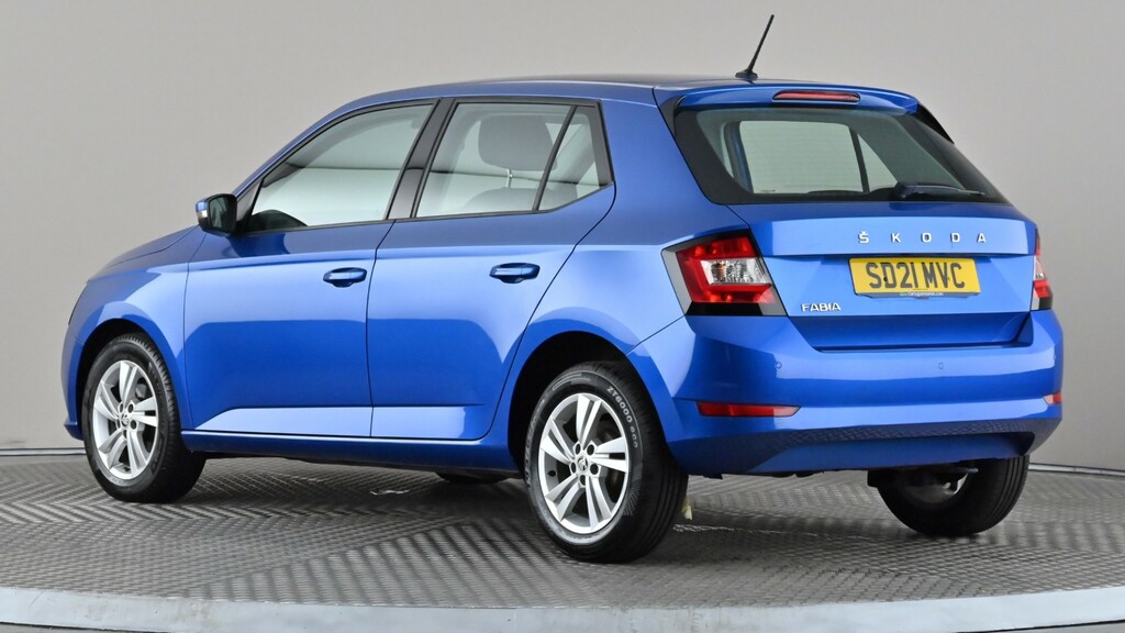 Skoda Fabia 1.0 Tsi Se Blue #4