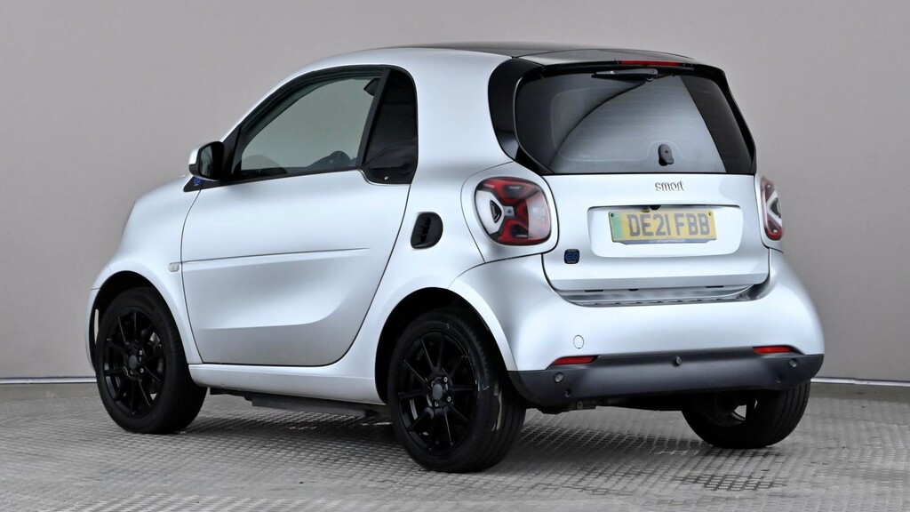 Smart Fortwo Coupe 60Kw Eq Brabus Line 17Kwh 22Kwch Silver #4
