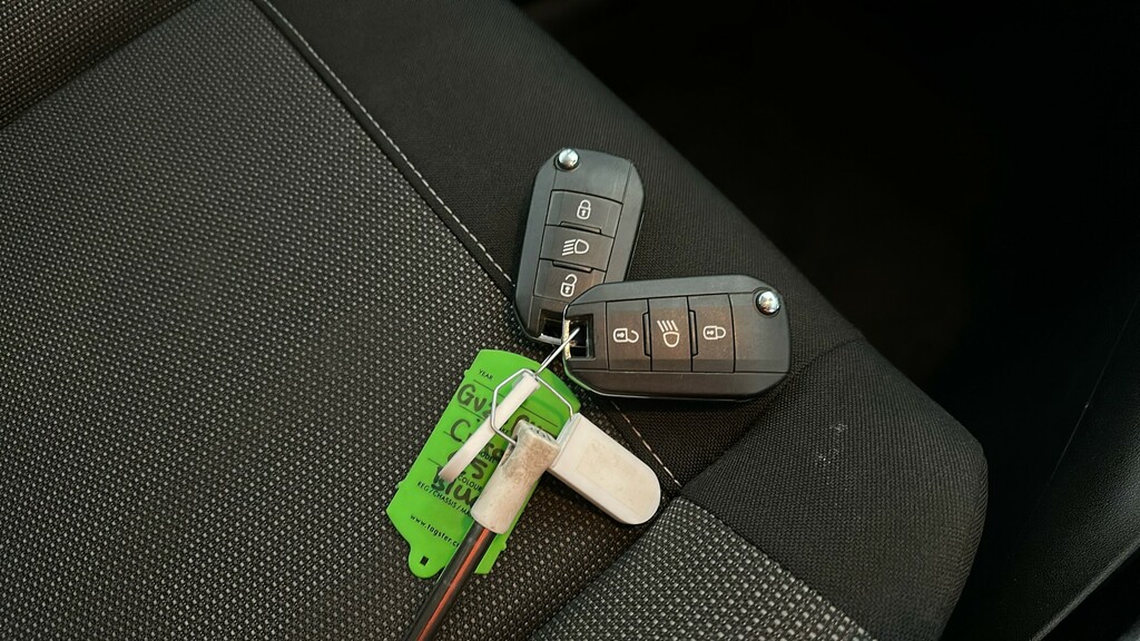 Citroen C3 Aircross 1.2 Puretech 130 Shine Plus Eat6 Blue #23