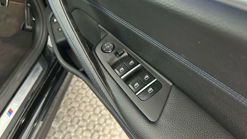 BMW 5 Series 2.0 530E 9.2Kwh M Sport Saloon Plug In Grey #27